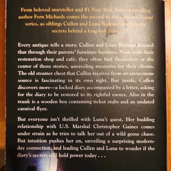 Secrets Lost & Found by Fern Michaels - Picture 3 of 3